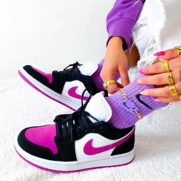 AIR JORDAN 1 LOW BLACK CACTUS FLOWER - Image 6