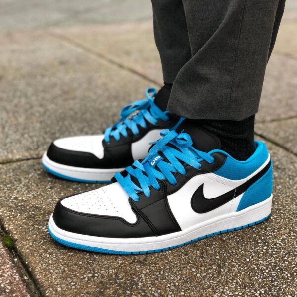 AIR JORDAN 1 LOW SE LASER BLUE - Image 6