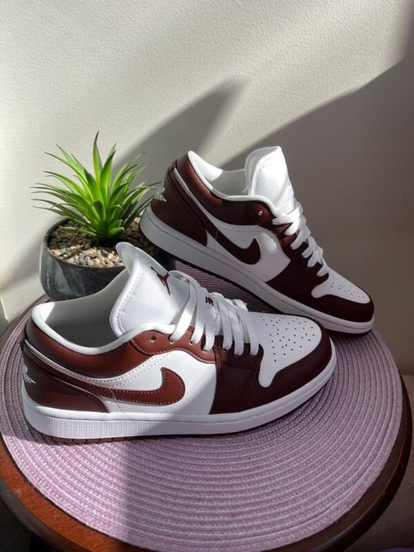 AIR JORDAN 1 LOW TEAM RED - Image 6