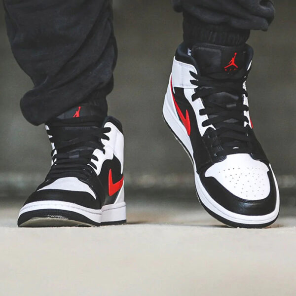 AIR JORDAN 1 MID BLACK CHILE RED WHITE - Image 5