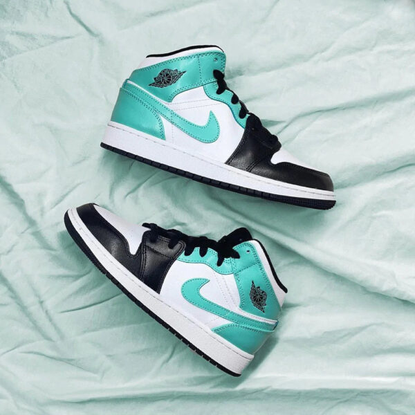 AIR JORDAN 1 MID ISLAND GREEN - Image 4