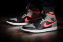 AIR JORDAN 1 MID PINK SHADOW