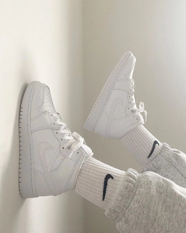 AIR JORDAN 1 MID TRIPLE WHITE - Image 6