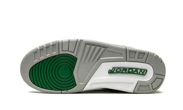Air Jordan 3 Pine Green - Image 4