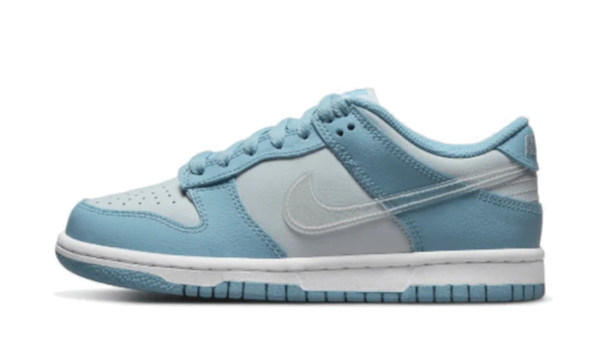 DUNK LOW CLEAR SWOOSH
